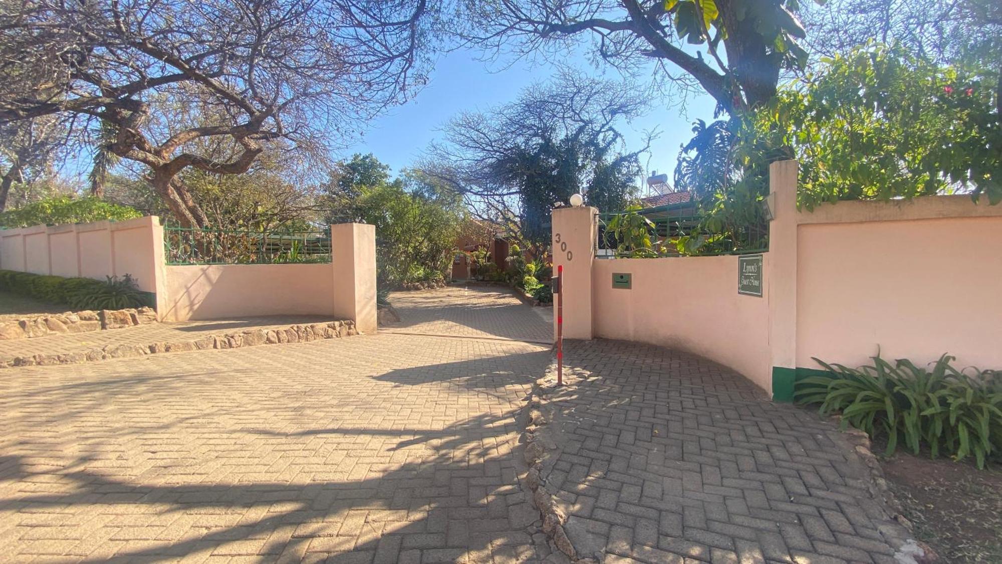 Lynns Guest House Bulawayo Extérieur photo