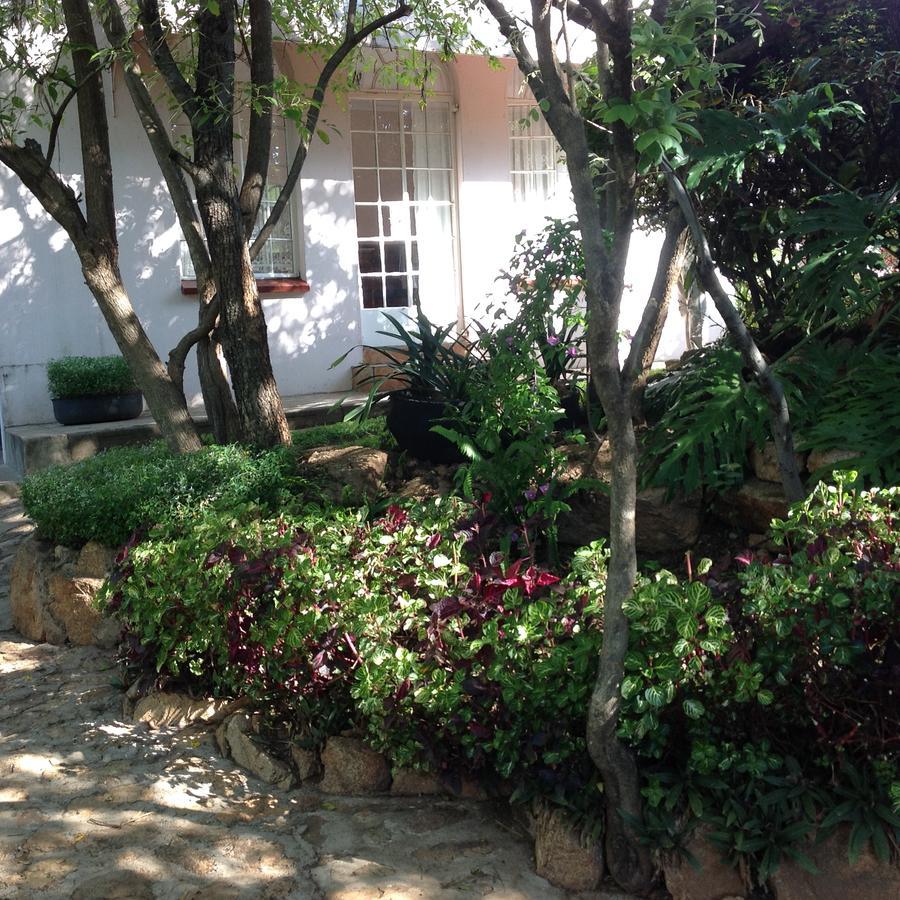 Lynns Guest House Bulawayo Extérieur photo