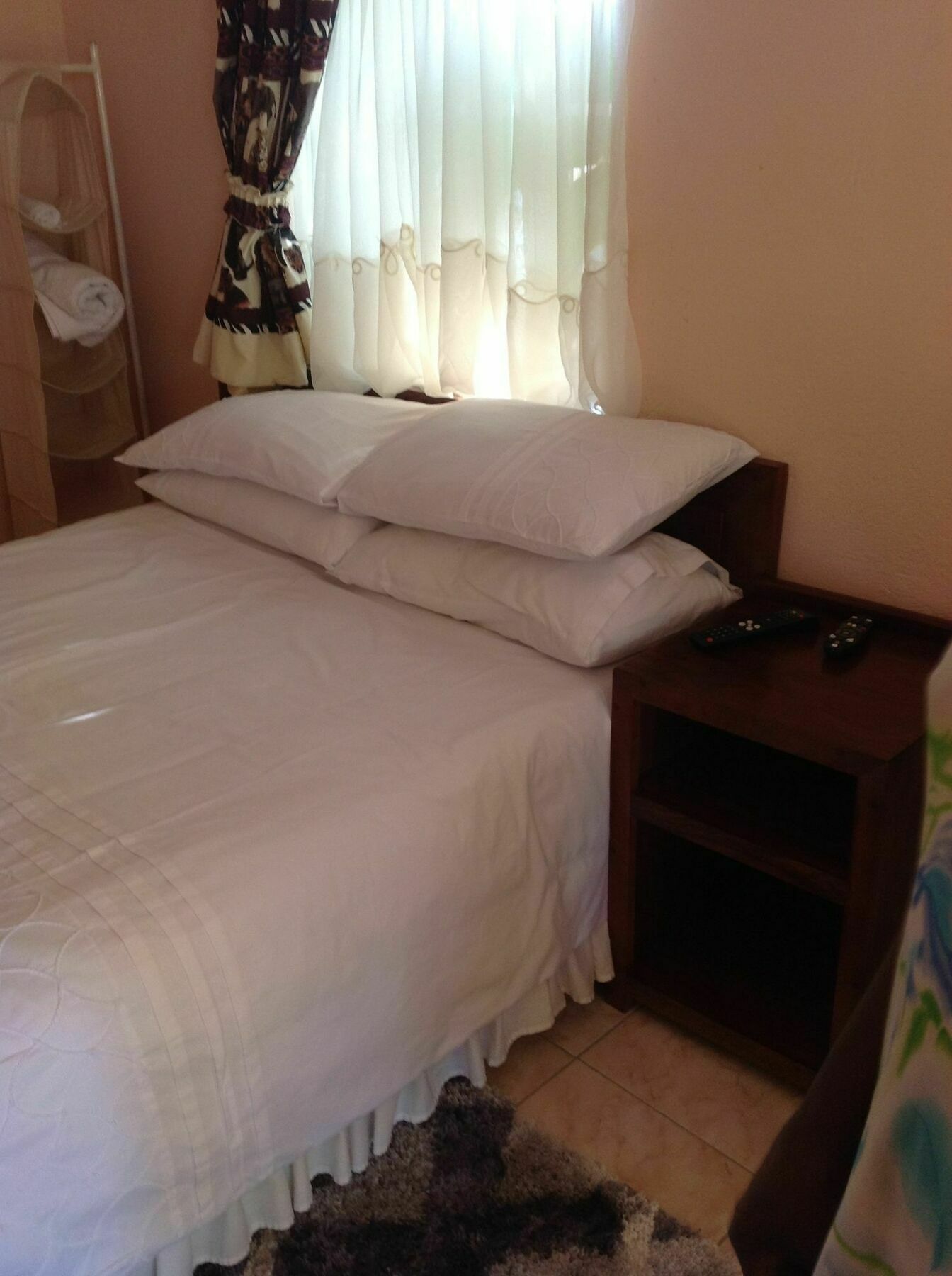 Lynns Guest House Bulawayo Extérieur photo